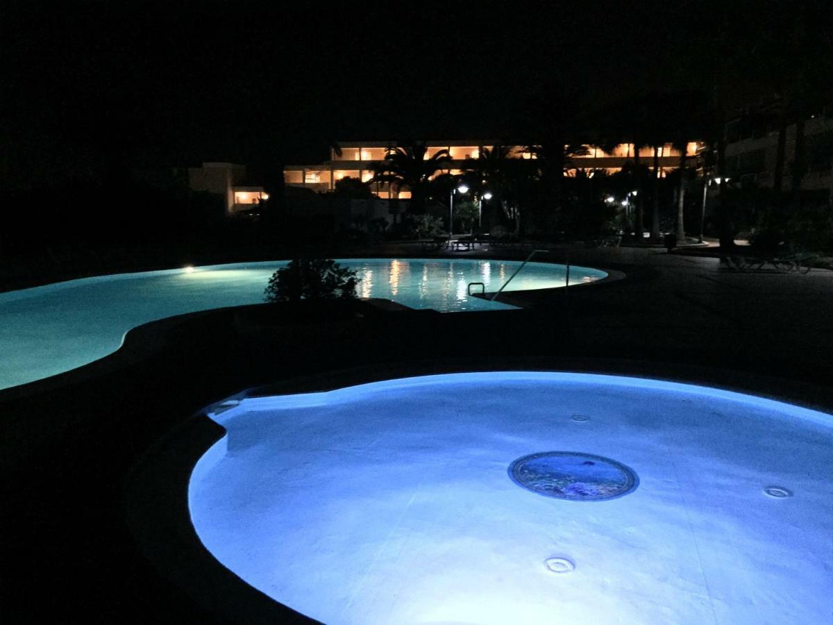 Reby Bastian Beach Costa Teguise Zewnętrze zdjęcie